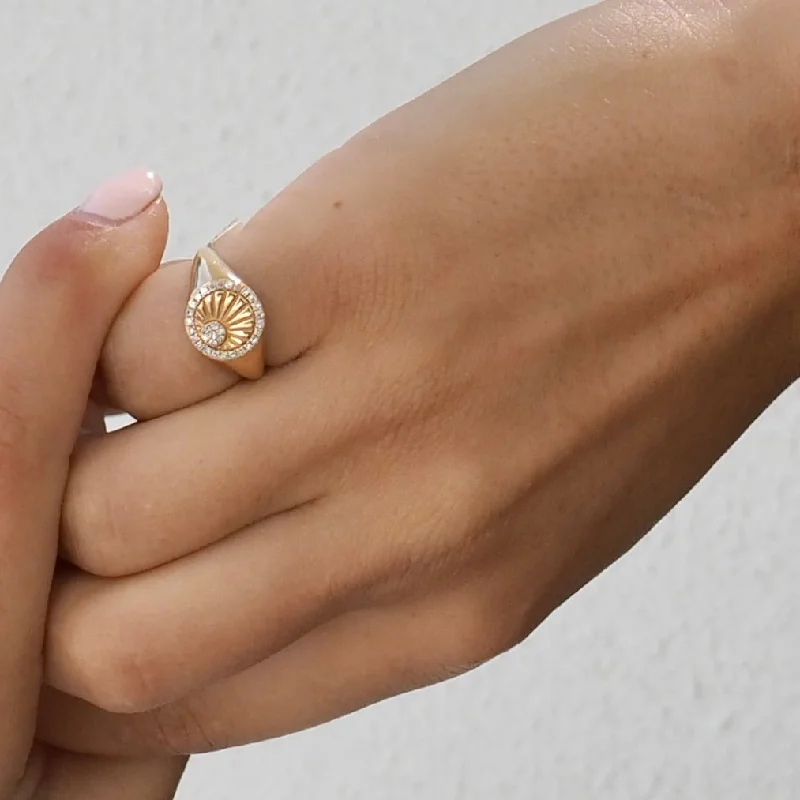 Romantic Heart-Shaped Jewelry For Special Gifts ALANA SUN SIGNET RING
