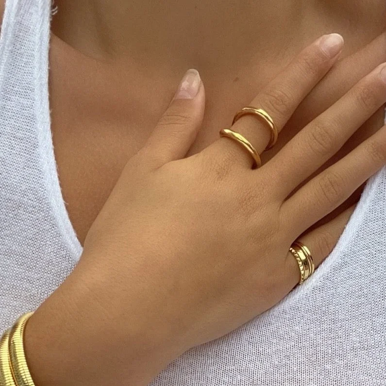 Shine In Style – Shop Jewelry Discounts Today CLAIRE CLAM RING