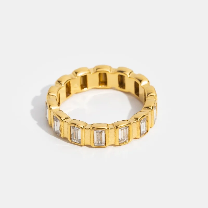 High-Quality Jewelry At A Fraction Of The Cost Gigi Square Crystal Ring