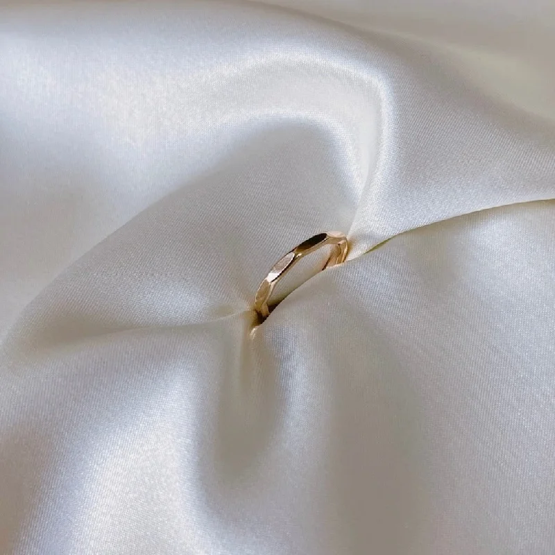 Discounted Luxury Jewelry – Shine Without The Splurge Gold & Bold Ring