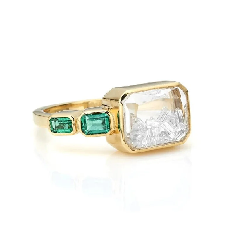 Luxury Jewelry At Unbeatable Discounts Gold Ring with Diamond "Shake" and Emerald Baguette Details Luxury Jewelry At Unbeatable Discounts Gold Ring with Diamond "Shake" and Emerald Baguette Details