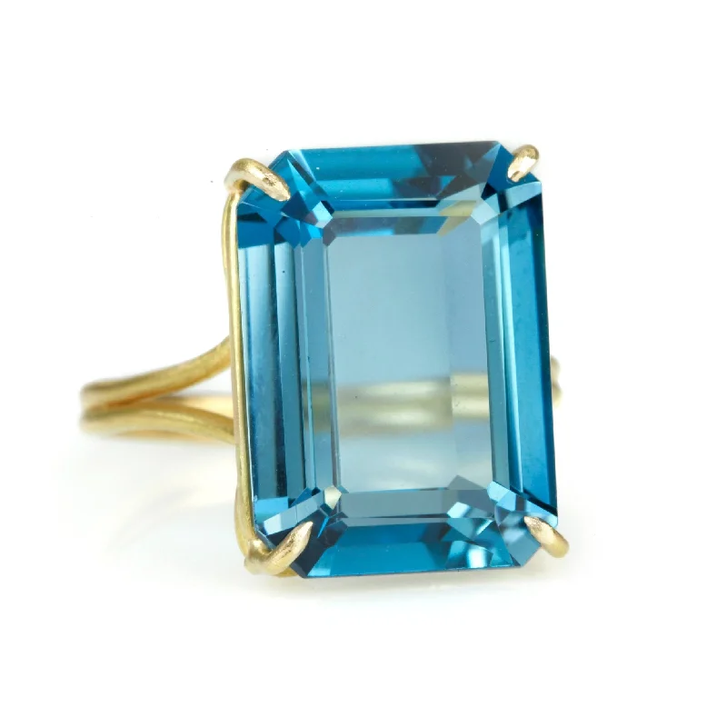 Dainty Floral Jewelry For Feminine Elegance Gold and Emerald Cut London Blue Topaz Ring Dainty Floral Jewelry For Feminine Elegance Gold and Emerald Cut London Blue Topaz Ring