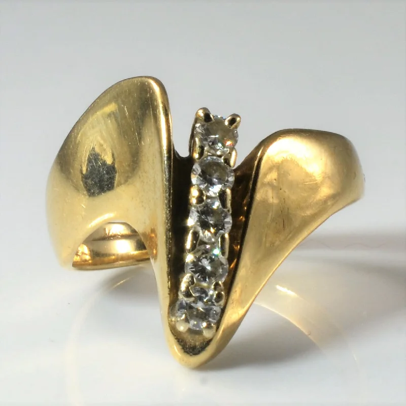 Dainty Floral Jewelry For Feminine Elegance Vertical Diamond Chevron Ring | 0.28ctw | SZ 8 |