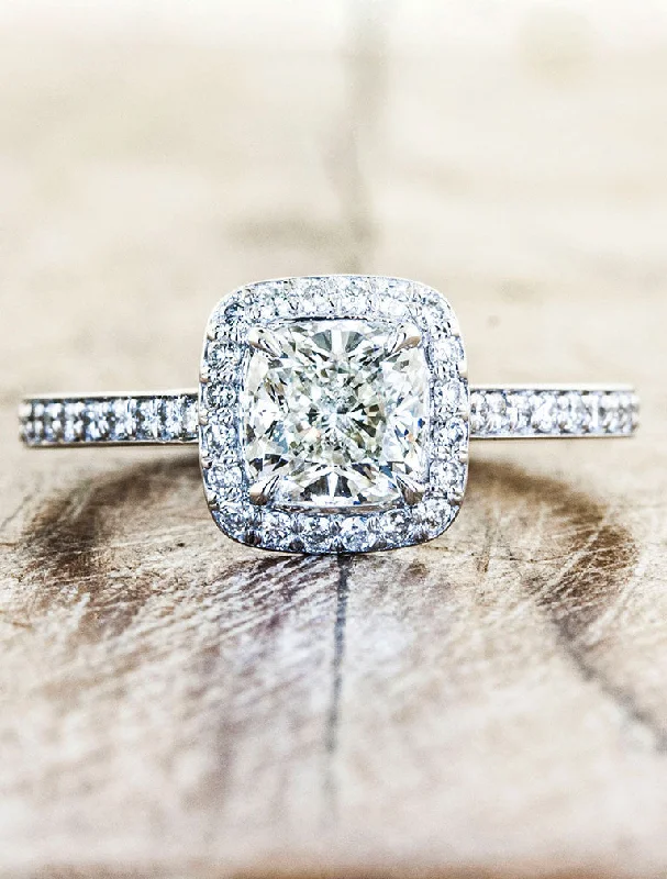 Premium Jewelry Now Available At Special Discounts Elizabeth