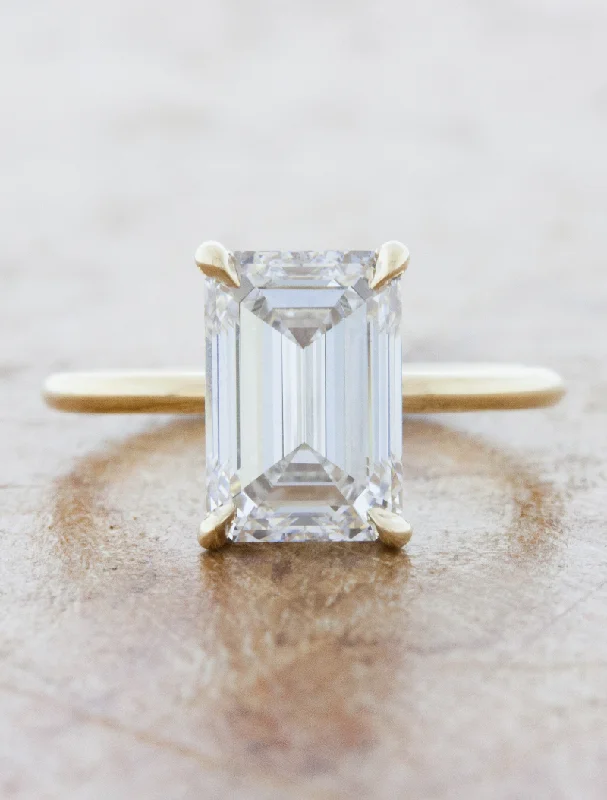 Luxury Jewelry Now At Special Promotional Rates Florina - Emerald