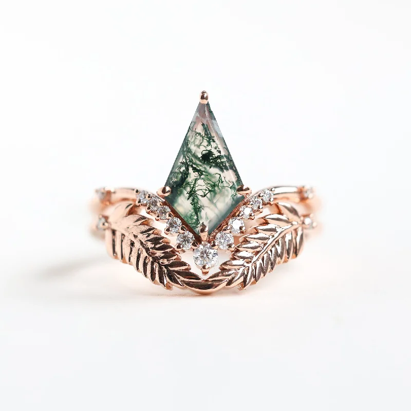 Shop Handcrafted Jewelry At Special Promotional Rates Diamond Kite Moss Agate Ring Set With Leaf Diamond Band