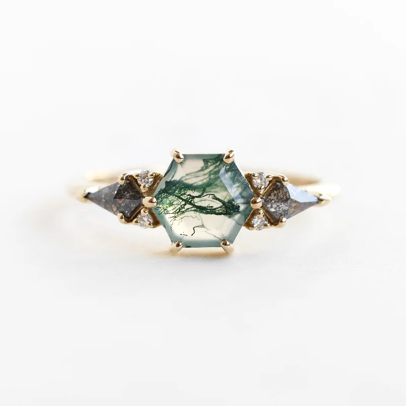 Handcrafted Beauty At Affordable Prices Brooklyn Hexagon Moss Agate Ring With Salt Pepper Kite Diamonds