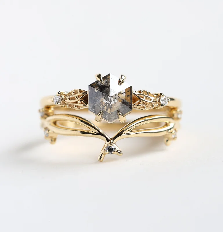 Stunning Jewelry Pieces At The Lowest Prices Ever Leaf Hexagon Salt And Pepper Diamond Ring Set