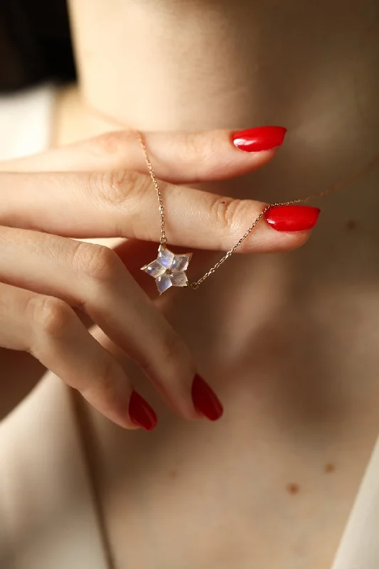 Shop High-Quality Jewelry At Jaw-Dropping Discounts Moonstone Star Necklace