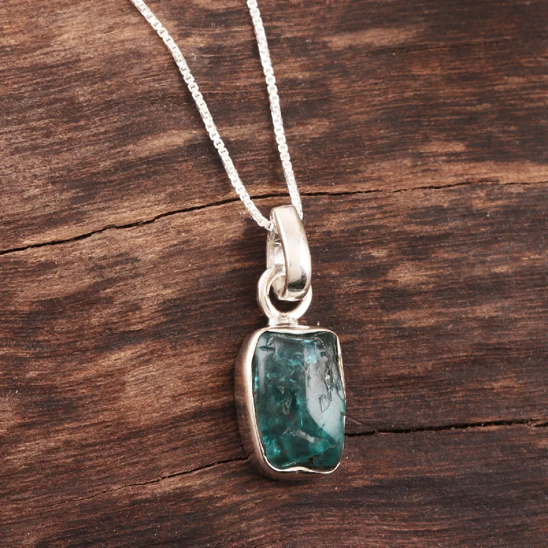 Appealing Sea Apatite Nugget Pendant Necklace Crafted in India