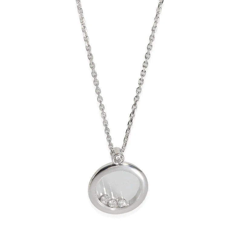 Luxury Handcrafted Jewelry For Elegant Looks Chopard Happy Diamonds Icons Pendant in 18K White Gold 0.23 CTW Luxury Handcrafted Jewelry For Elegant Looks Chopard Happy Diamonds Icons Pendant in 18K White Gold 0.23 CTW