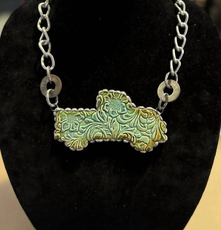 Your Perfect Accessory Now At The Best Price Truck Necklace In Silver/green