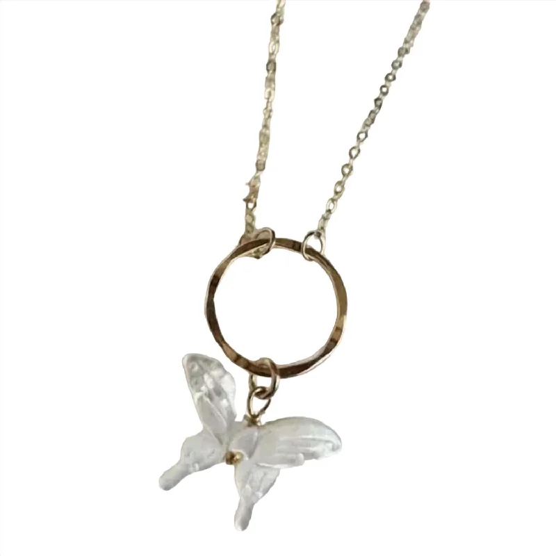 Get The Best Deals On Timeless Jewelry Pieces Women's Vuela Necklace In Gold