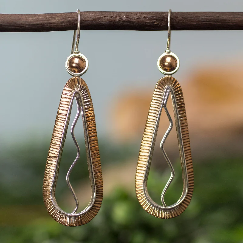 Timeless Elegance, Temporary Discounts – Act Fast Aura Silver & Copper Dangle Earrings Timeless Elegance, Temporary Discounts – Act Fast Aura Silver & Copper Dangle Earrings