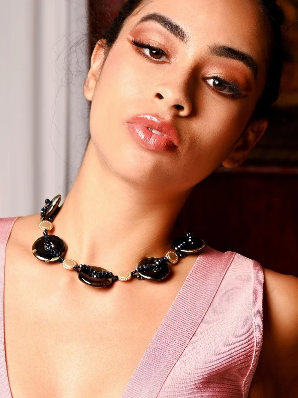 Discounted Jewelry For A Glamorous Look Odette Women Black Metal Necklace