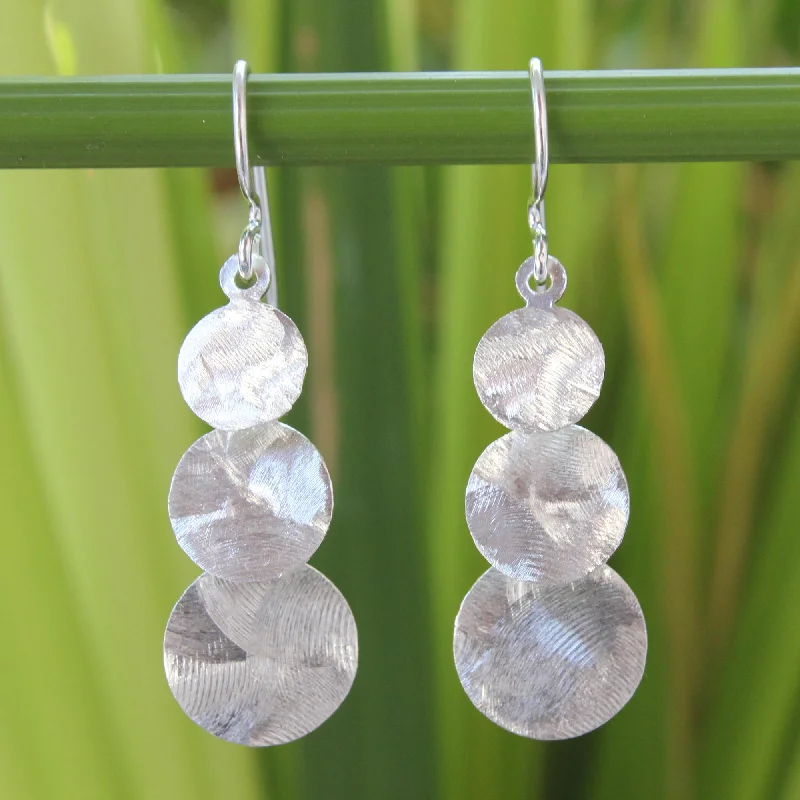 Trendy Minimalist Jewelry For Everyday Wear Lunar Fanfare Sterling Silver Dangle Earrings Trendy Minimalist Jewelry For Everyday Wear Lunar Fanfare Sterling Silver Dangle Earrings