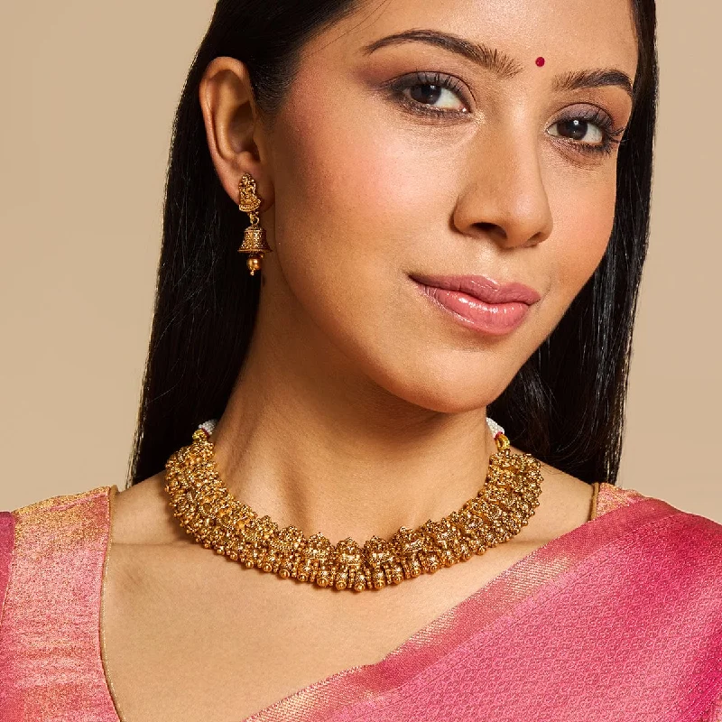 The Perfect Jewelry Piece At The Perfect Price Antique Necklace 170547