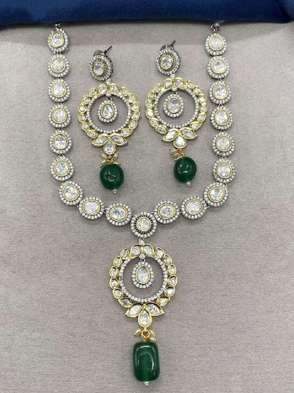 Luxury Jewelry Now At Special Promotional Rates Exquisite Elegant Kundan Necklace
