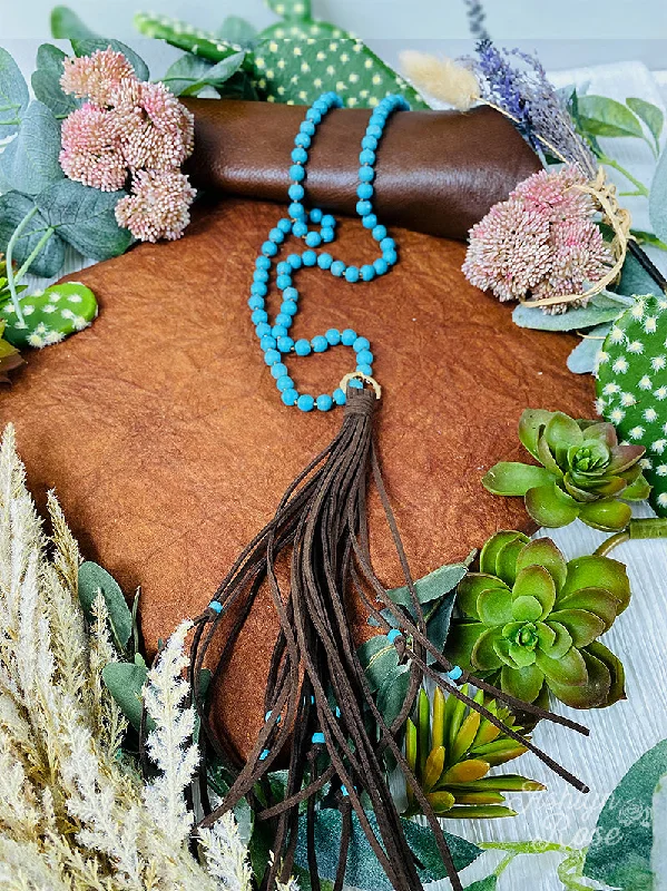 Once-A-Year Jewelry Deals – Shop Before They’Re Gone Howdy Cowboy Turquoise Beaded Necklace Once-A-Year Jewelry Deals – Shop Before They’Re Gone Howdy Cowboy Turquoise Beaded Necklace