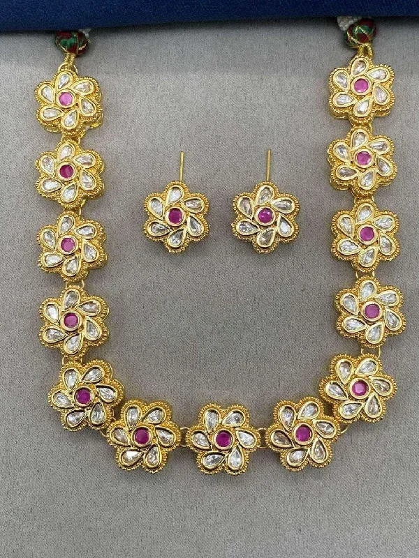 Affordable Glamour – Premium Jewelry For Less Motion Floral Necklace