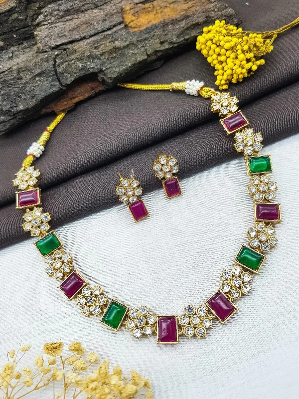 Dainty Floral Jewelry For Feminine Elegance Antique Gold Finish Floral pattern