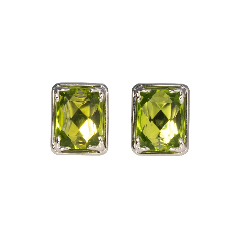 Personalized Jewelry Sale – Meaningful Gifts At Great Prices Peridot 14K White Gold River Stud Earrings Personalized Jewelry Sale – Meaningful Gifts At Great Prices Peridot 14K White Gold River Stud Earrings