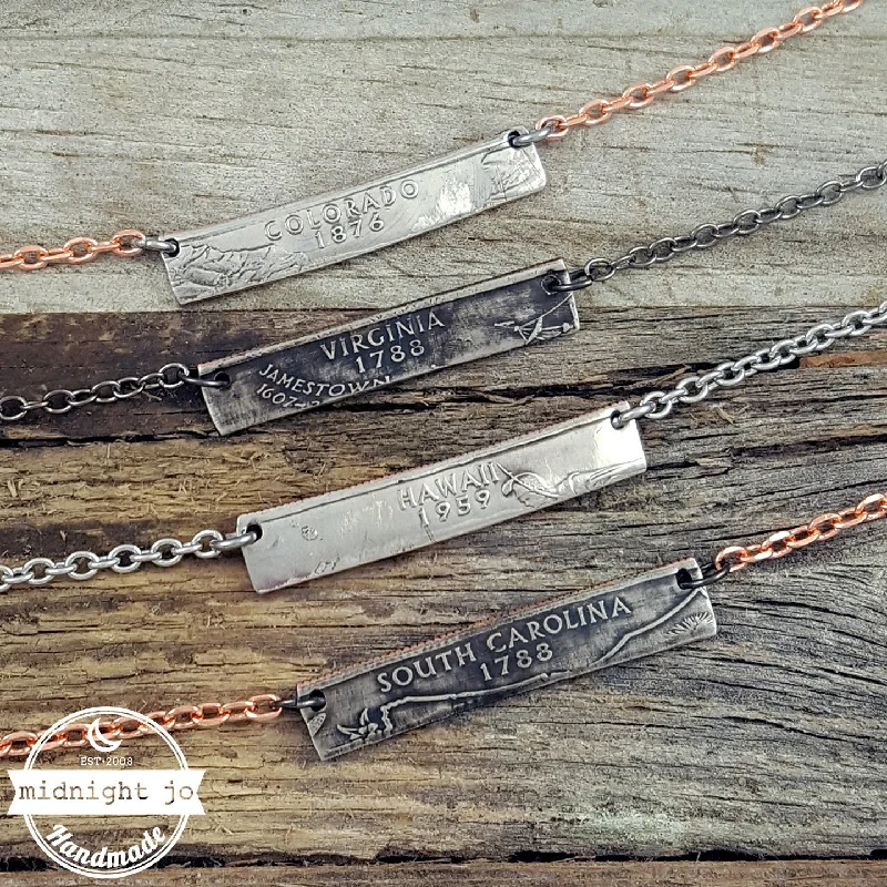 Seasonal Jewelry Deals – Elevate Your Style State Quarter Coin Bar Necklace