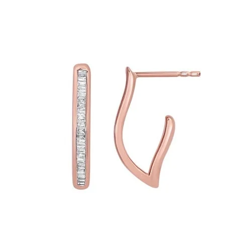 Limited-Stock Jewelry Sale – Once It's Gone, It's Gone Diamond V-Shaped Oblong J-Hoop Earrings in 14k Gold (½ ctw) Limited-Stock Jewelry Sale – Once It's Gone, It's Gone Diamond V-Shaped Oblong J-Hoop Earrings in 14k Gold (½ ctw)