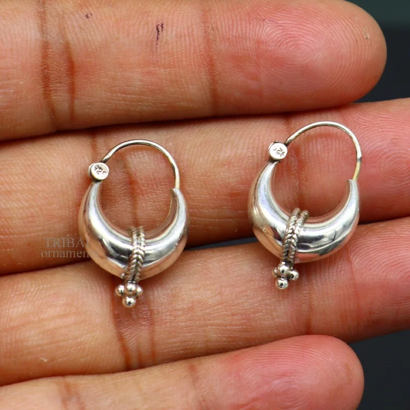 Shop Elegant Jewelry At Unbeatable Prices Exclusive 925 sterling silver Handmade vintage ethnic style hoops earrings Kundal unisex tribal stylish unique Bali jewelry India ear1236