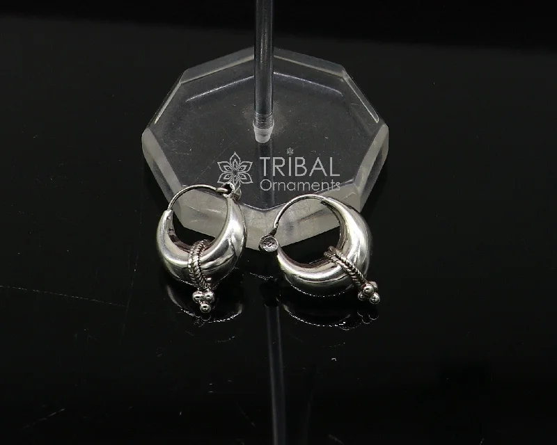 Grab Stylish Jewelry Before The Sale Ends Exclusive 925 sterling silver Handmade vintage ethnic style small hoops earrings unisex tribal stylish unique Bali jewelry India S1150