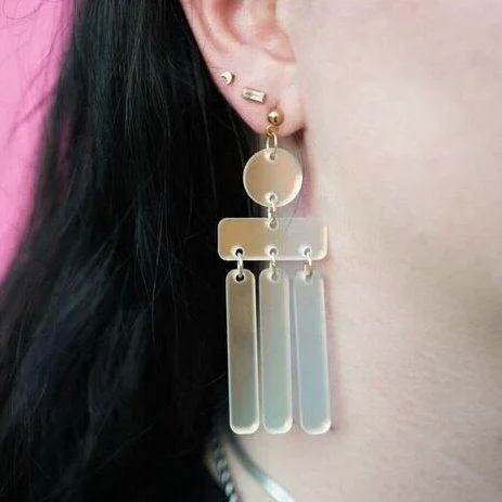 Shop Jewelry That Shines Without The High Price Frosted Alba Earrings
