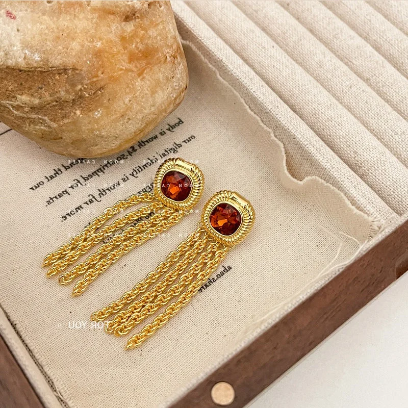 Unmissable Jewelry Clearance – Final Reductions Elegant Gold Chain Tassel Earrings with Amber Stone Accent-jlt11600