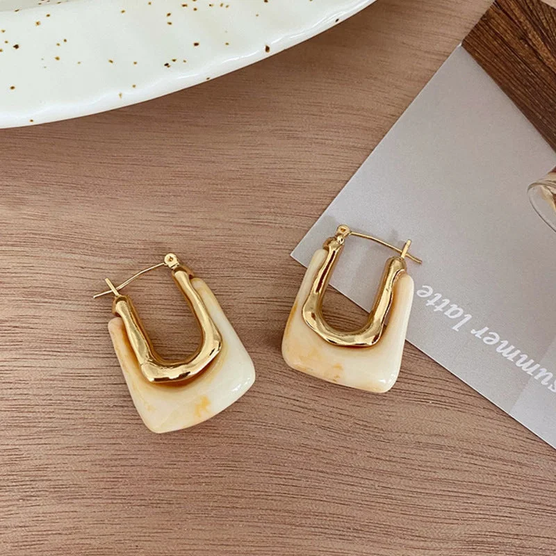 Discover Unique Jewelry With Special Limited-Time Offers retro-u-shaped-earrings-jlt11239