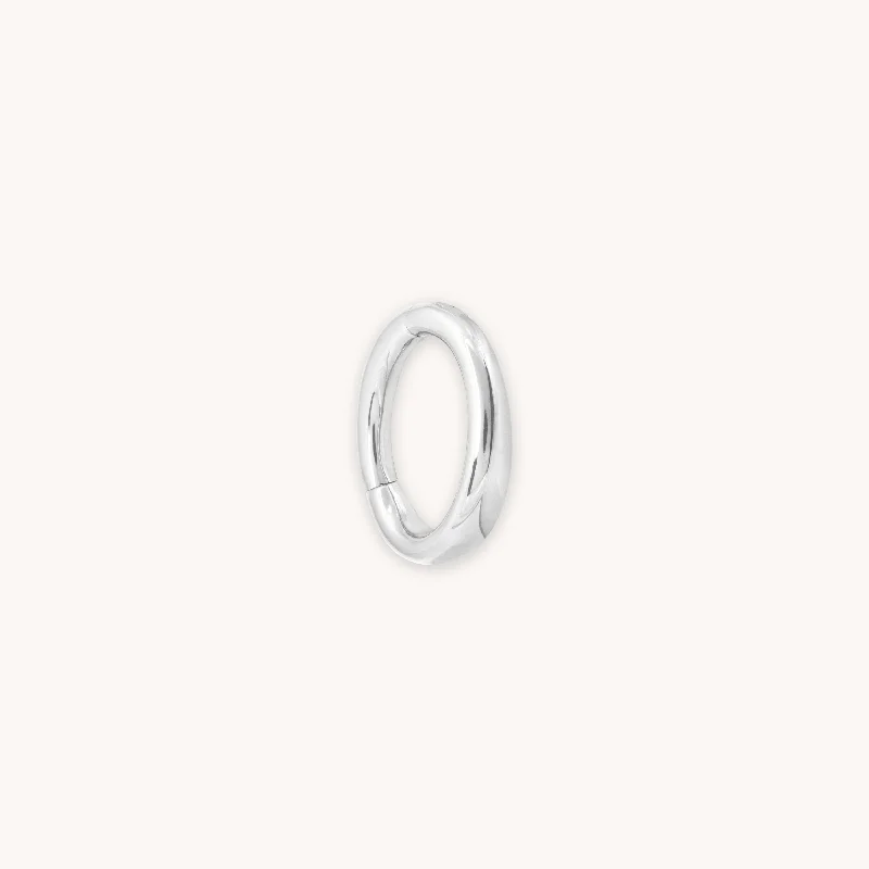Limited-Time Offer On Elegant Jewelry Pieces Solid White Gold Graduated Rook Hoop