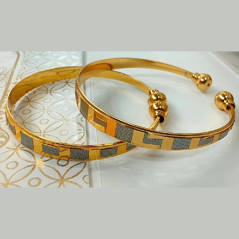 Romantic Heart-Shaped Jewelry For Special Gifts Manisha Jewellery Gold Plated Openable Bangle Romantic Heart-Shaped Jewelry For Special Gifts Manisha Jewellery Gold Plated Openable Bangle