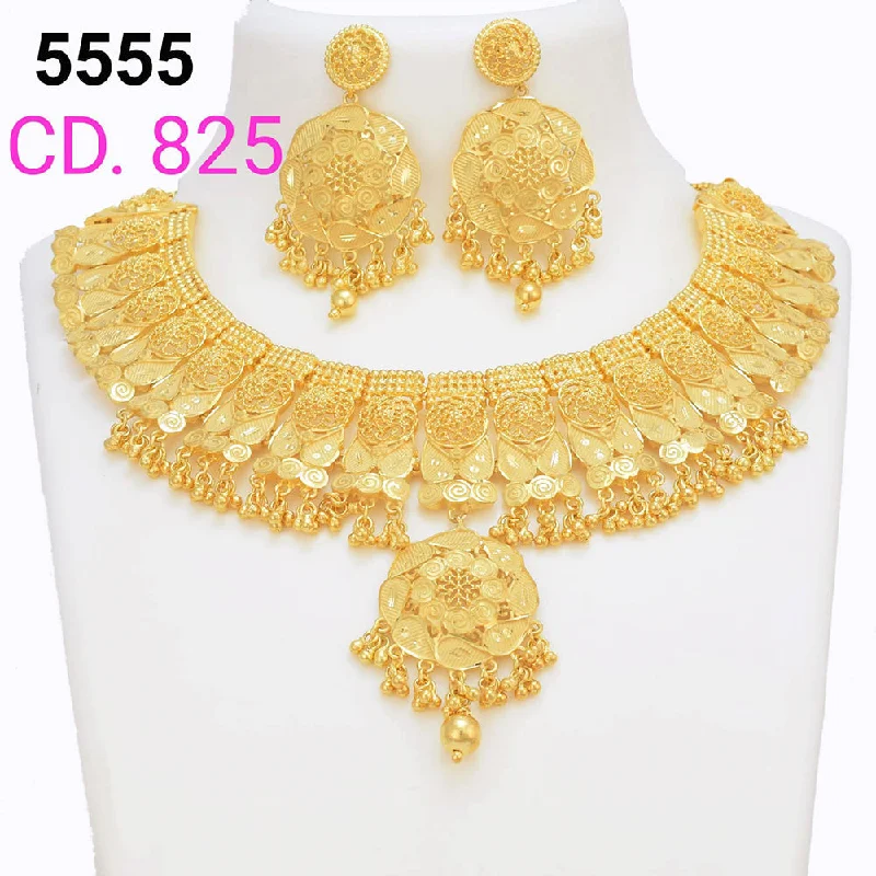 Elegant Designs, Unbeatable Discounts – Shop Jewelry Now MR Jewellery Forming Gold Plated Necklace Set Elegant Designs, Unbeatable Discounts – Shop Jewelry Now MR Jewellery Forming Gold Plated Necklace Set