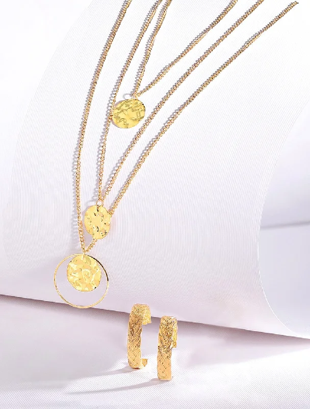 Best Jewelry Deals – Premium Quality At Exclusive Discounts Rubans Voguish A Classic Textured Gold Toned Contemporary Necklace & Earring set Best Jewelry Deals – Premium Quality At Exclusive Discounts Rubans Voguish A Classic Textured Gold Toned Contemporary Necklace & Earring set