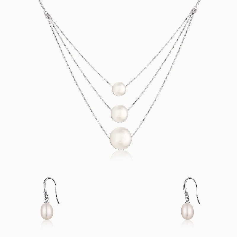Unlock Unbeatable Jewelry Deals Before They’Re Gone Silver Pearly Affair Set
