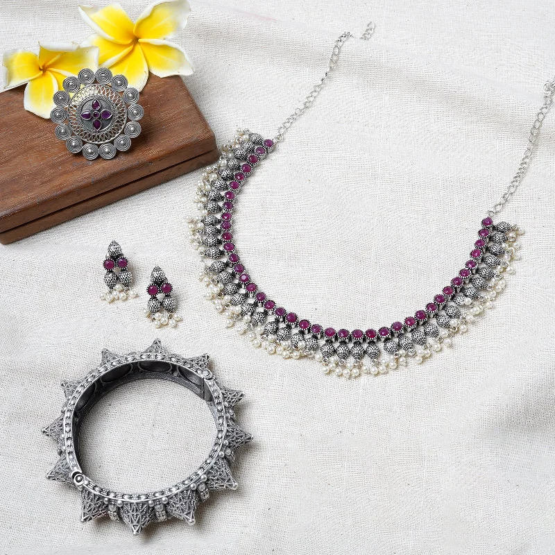 Seasonal Jewelry Sale – Upgrade Your Collection Teejh Anubhuti Silver Oxidised Red Stone Jewelry Gift Set Seasonal Jewelry Sale – Upgrade Your Collection Teejh Anubhuti Silver Oxidised Red Stone Jewelry Gift Set