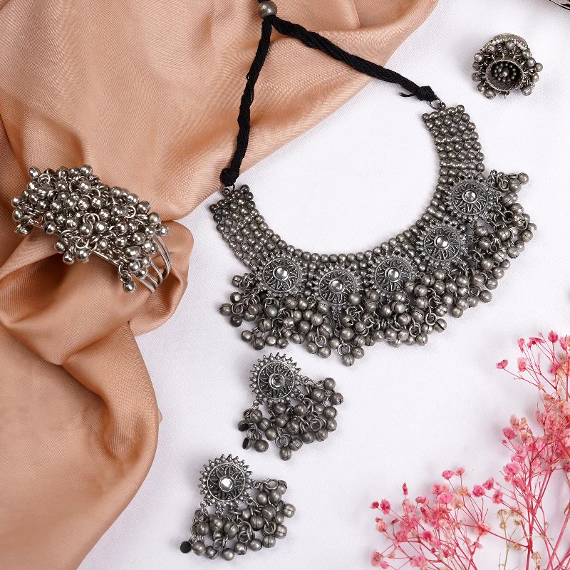 Fashion-Forward Jewelry At Exclusive Discounts Teejh Deeher Silver Oxidised Jewelry Gift Set Fashion-Forward Jewelry At Exclusive Discounts Teejh Deeher Silver Oxidised Jewelry Gift Set