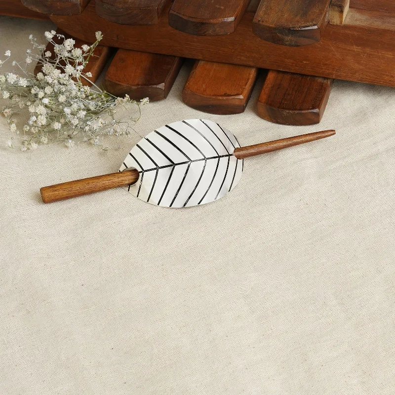 Limited-Stock Jewelry Sale – Once It's Gone, It's Gone Teejh Reshmi Silver lossy Bun Stick Limited-Stock Jewelry Sale – Once It's Gone, It's Gone Teejh Reshmi Silver lossy Bun Stick