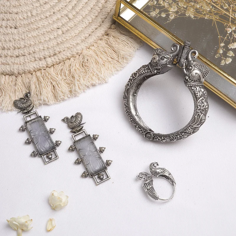 Dainty And Elegant Jewelry Now At Reduced Prices Teejh Jarul Silver Oxidised Jewelry Gift Set Dainty And Elegant Jewelry Now At Reduced Prices Teejh Jarul Silver Oxidised Jewelry Gift Set