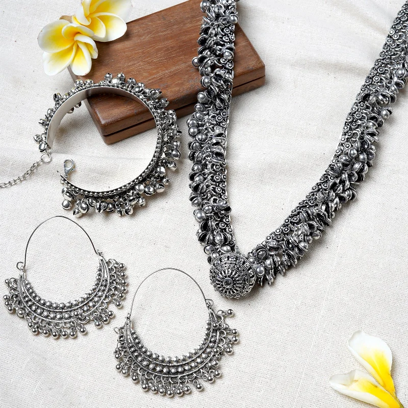 Glamorous Jewelry, Glamorous Deals – Shop Now Teejh Pankaja Silver Oxidised Jewelry Gift Set Glamorous Jewelry, Glamorous Deals – Shop Now Teejh Pankaja Silver Oxidised Jewelry Gift Set