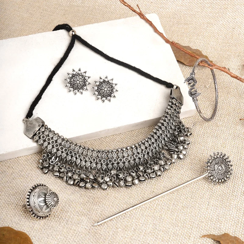 Dazzle In Elegance With Our Biggest Jewelry Sale Teejh Poompuhar Oxidised Silver Jewellery Gift Set Dazzle In Elegance With Our Biggest Jewelry Sale Teejh Poompuhar Oxidised Silver Jewellery Gift Set