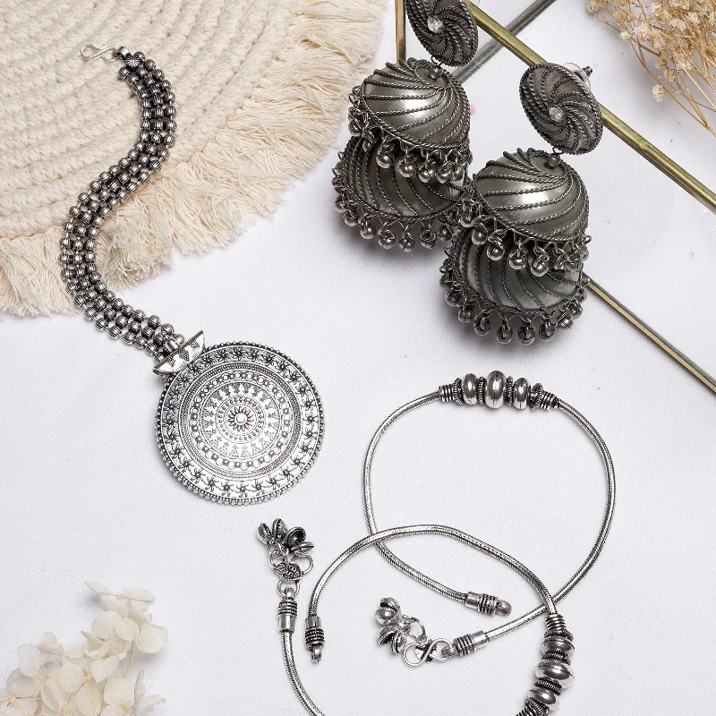 Holiday Jewelry Sale – Perfect Gifts At Great Prices Teejh Rebha Silver Oxidised Jewelry Gift Set Holiday Jewelry Sale – Perfect Gifts At Great Prices Teejh Rebha Silver Oxidised Jewelry Gift Set