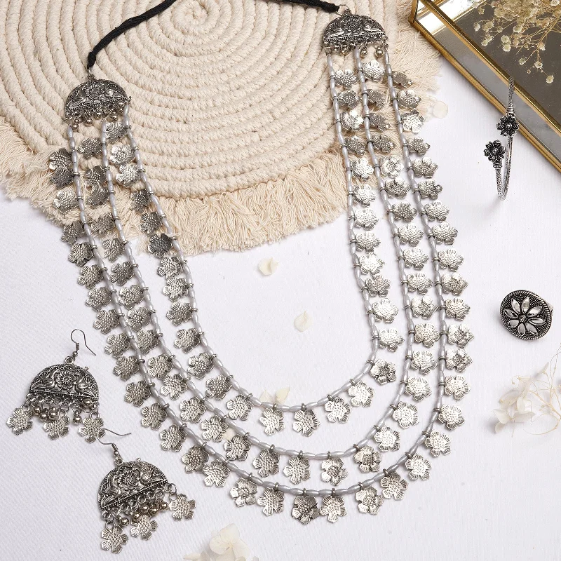 Limited-Stock Jewelry Sale – Shop Before It's Gone Teejh Aaral Silver Oxidised Jewelry Set Limited-Stock Jewelry Sale – Shop Before It's Gone Teejh Aaral Silver Oxidised Jewelry Set
