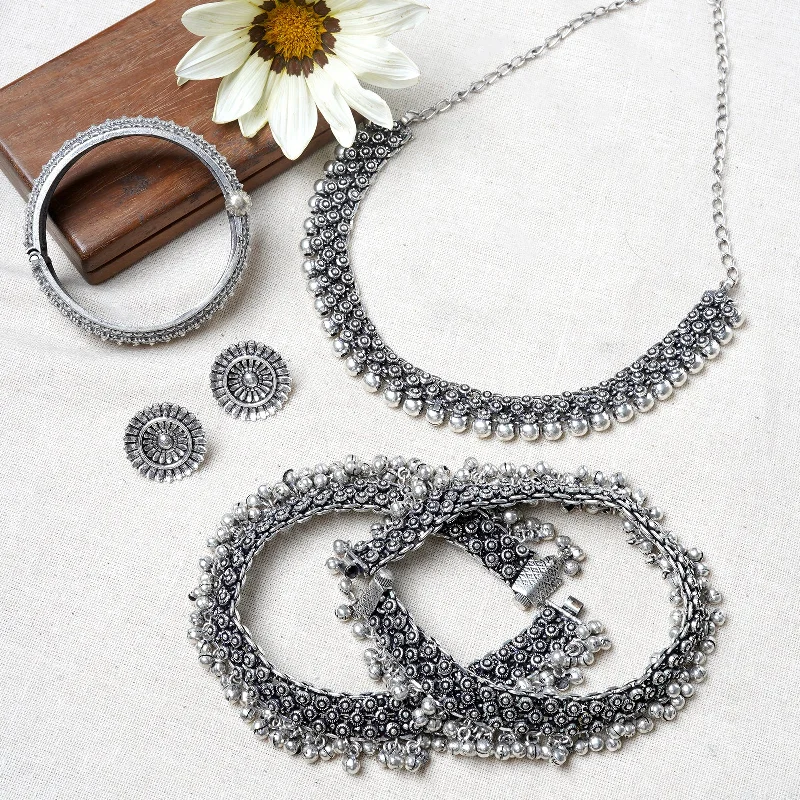 The Ultimate Jewelry Sale – Shop Premium Styles Teejh Shamita Silver Oxidised Jewelry Gift Set The Ultimate Jewelry Sale – Shop Premium Styles Teejh Shamita Silver Oxidised Jewelry Gift Set