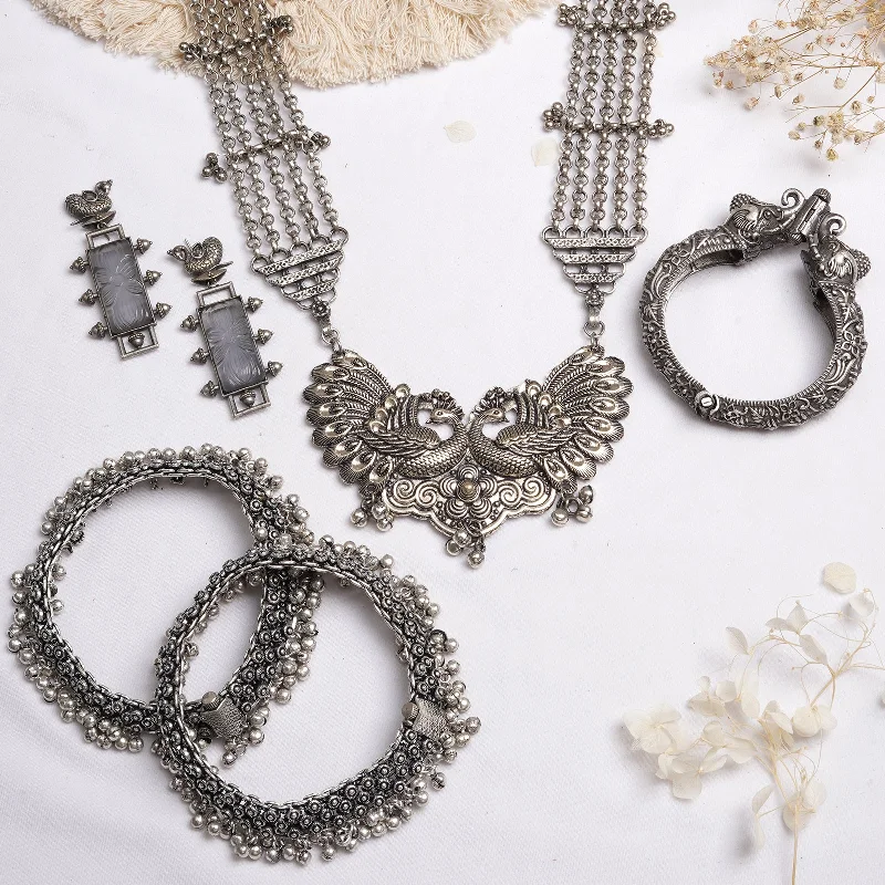 Premium Jewelry At Special Low Prices For A Limited Time Teejh Vipasa Silver Oxidised Jewelry Gift Set Premium Jewelry At Special Low Prices For A Limited Time Teejh Vipasa Silver Oxidised Jewelry Gift Set