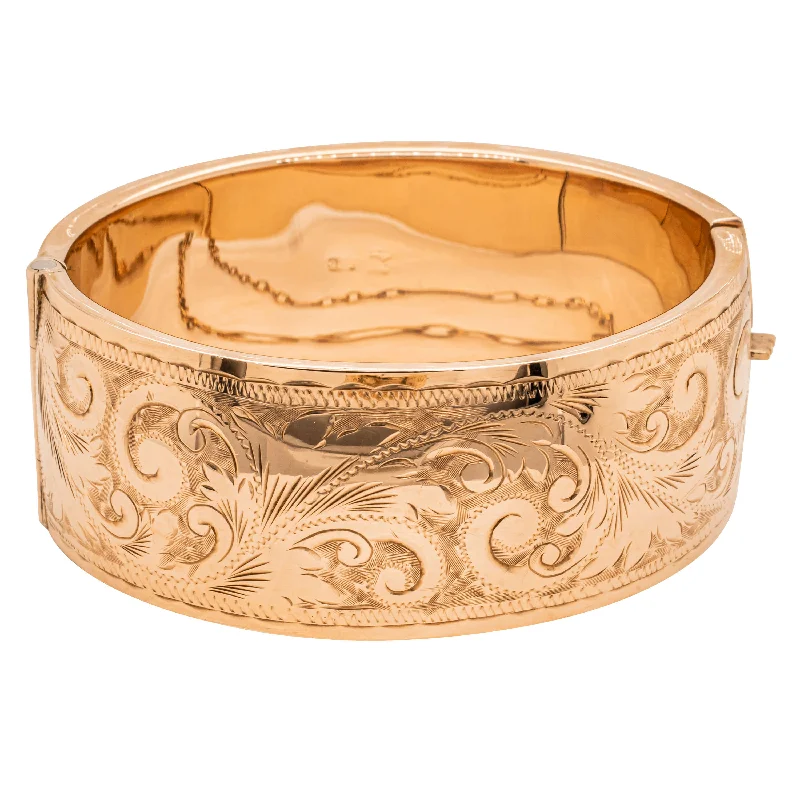 Limited-Time Offer On Premium Jewelry Collections Deja Vu 9ct Rose Gold Wide Hollow Hinged Bangle Limited-Time Offer On Premium Jewelry Collections Deja Vu 9ct Rose Gold Wide Hollow Hinged Bangle